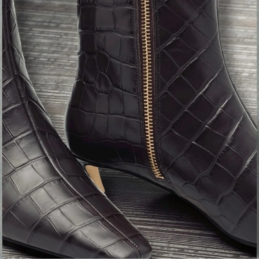 Michael Kors | NWOT Black Croc-Embossed Pointed Toe Leather Booties (size 8M)
